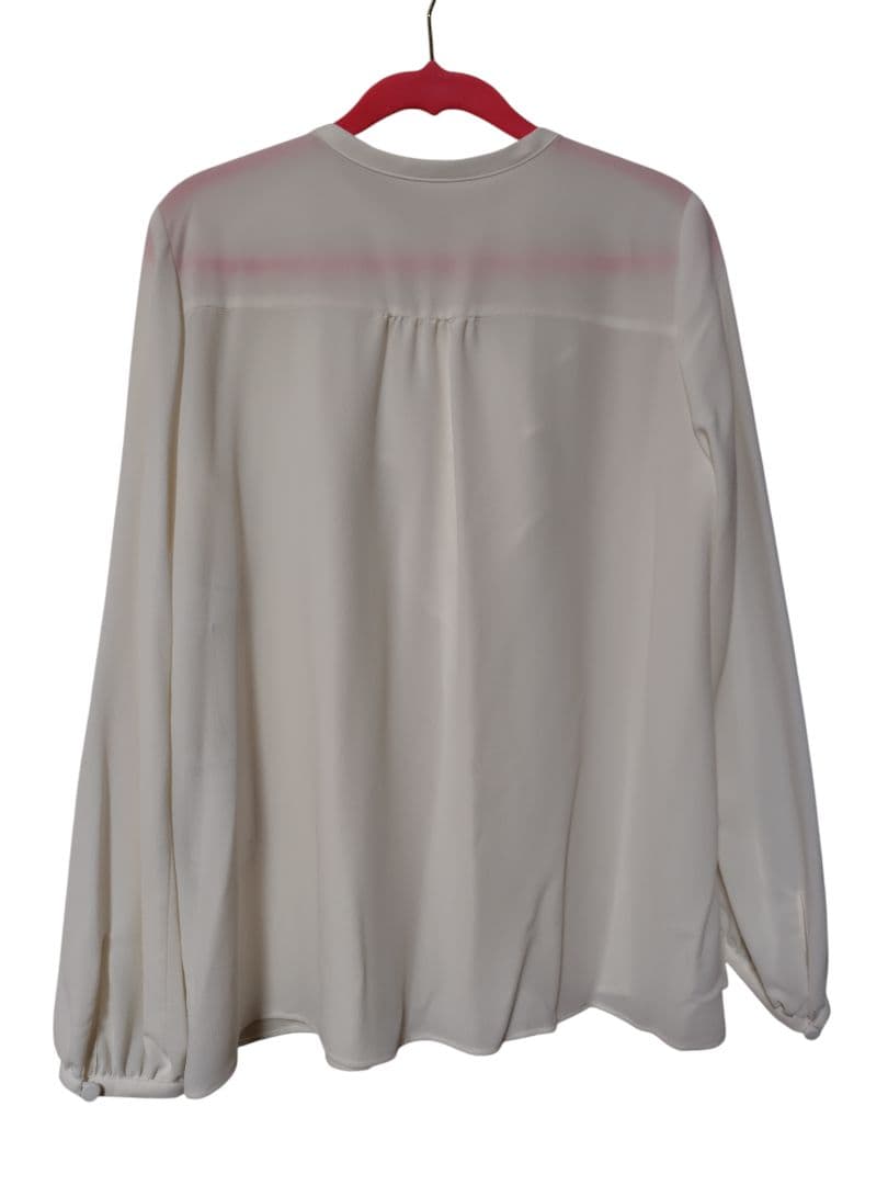 ＡＮＡＹＩ ホワイト フリル 長袖ブラウス