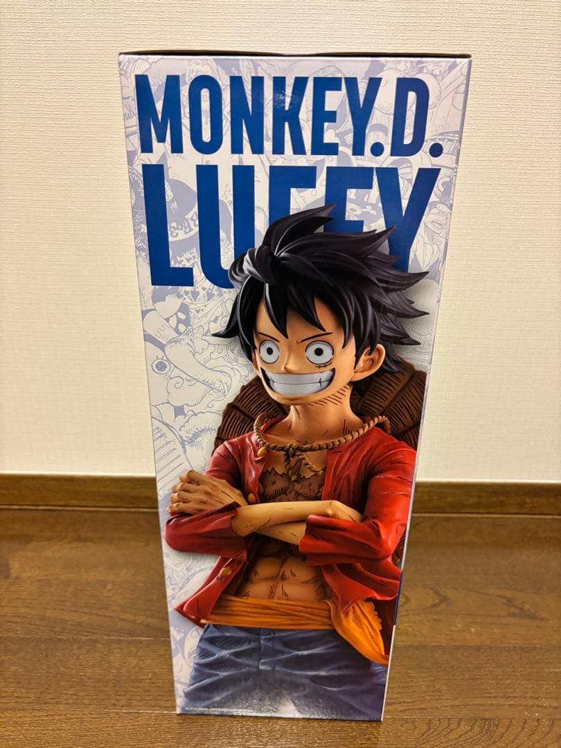 ONE PIECE BASE SHOPフルカラーフィギュア賞　モンキーD ルフィ