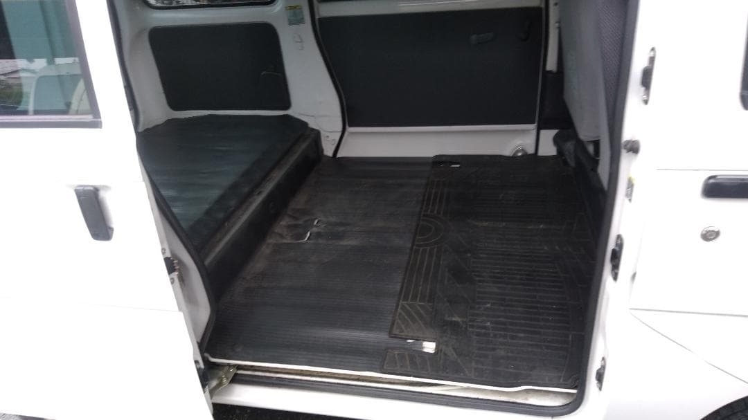 移動販売車の製作　キッチンカー用のパーツ一式と取付で25万円　サンバー限定