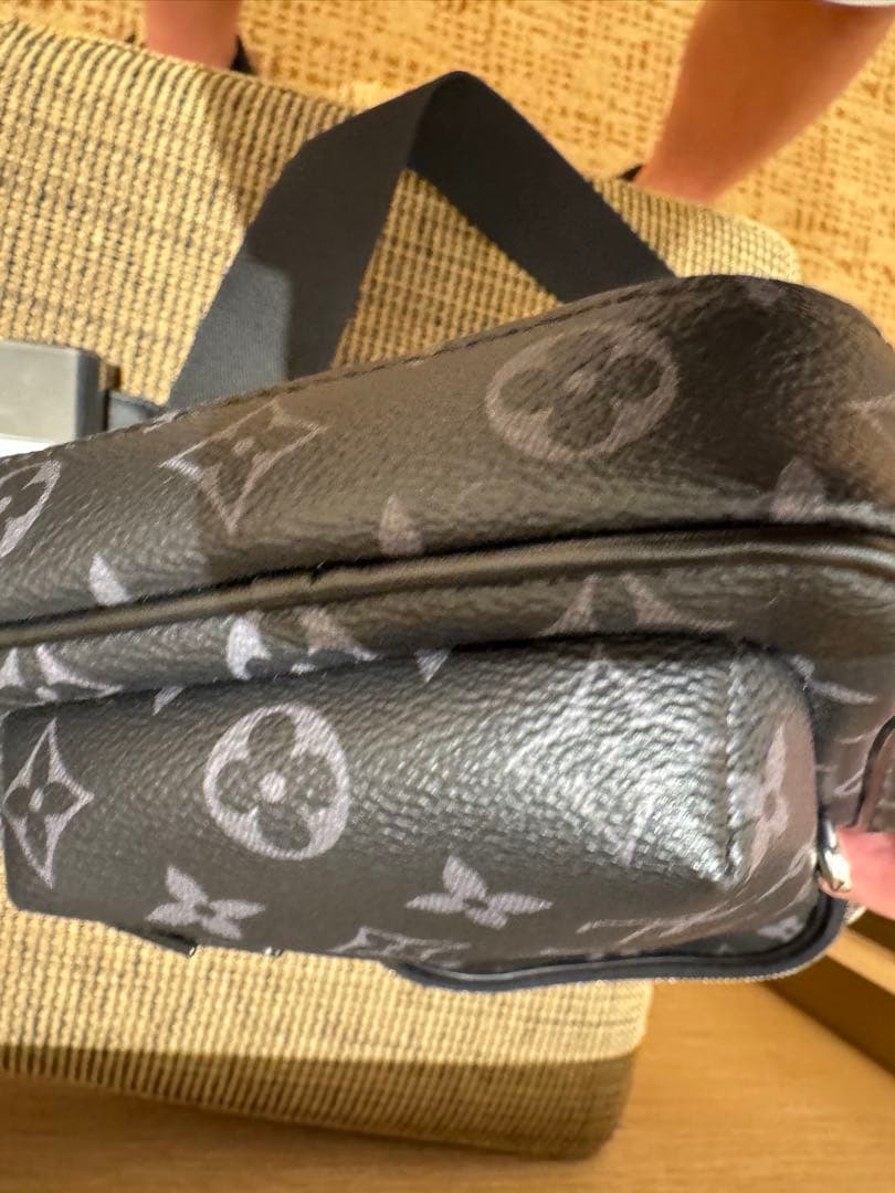 Louis Vuitton アダジュニュー・スリングバッグ PM