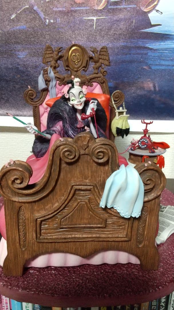 WDCC　101匹わんちゃん　クルエラ　フィギュア　超希少