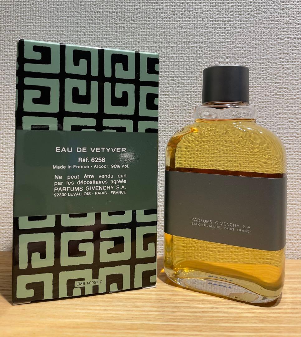 【希少】　GIVENCHY ジバンシー　オードゥ ベチバー　ジバンシィ109ml