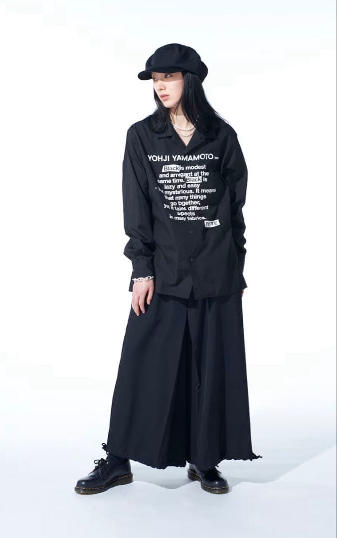 トップス Black is modest MESSAGE PRINTED SHIRT
