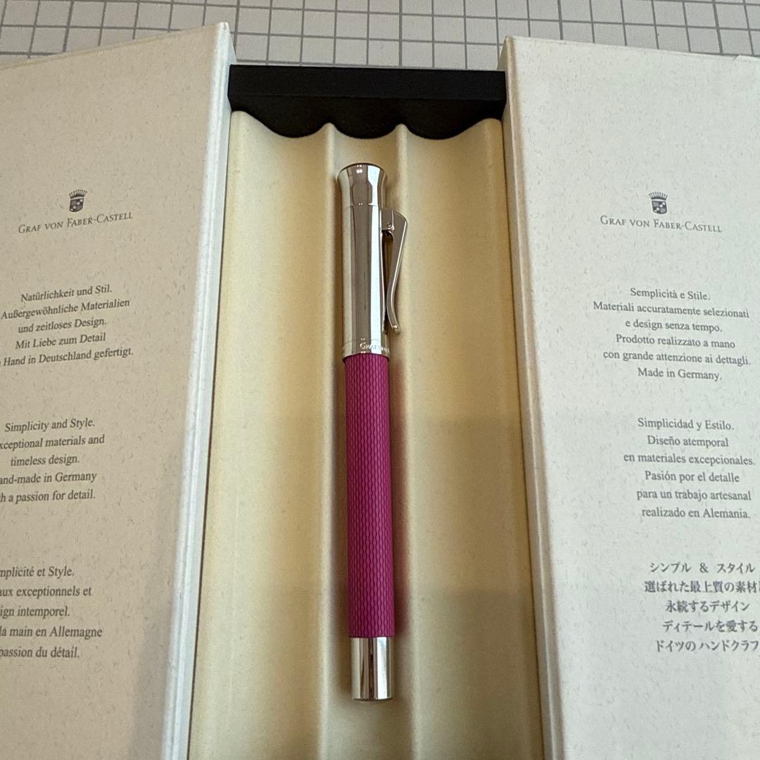 ファーバーカステル 万年筆 エレクトリックピンク　EF