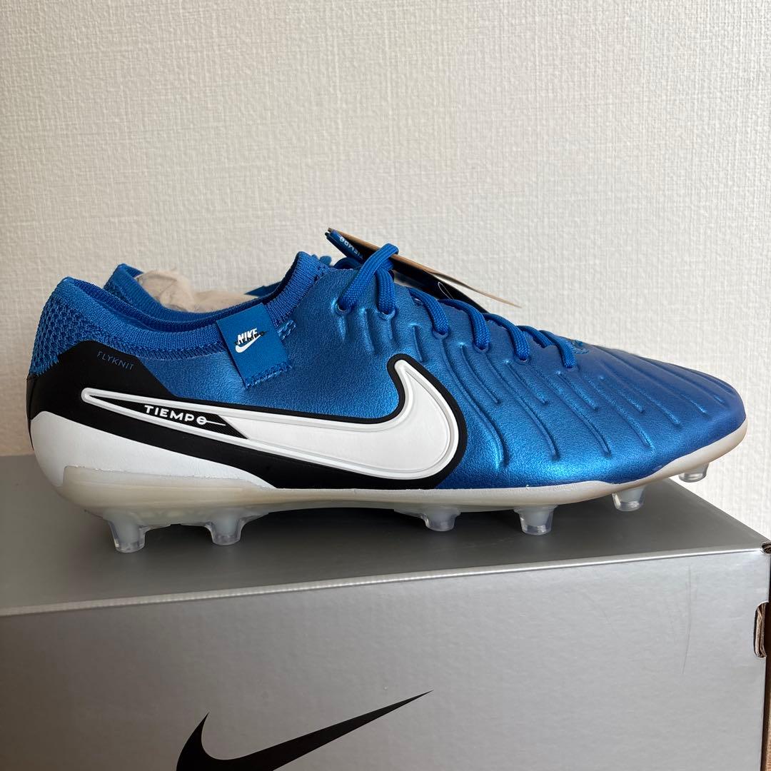 27.5　ナイキ　サッカー　スパイク　DV4330　ティエンポ レジェンド 10