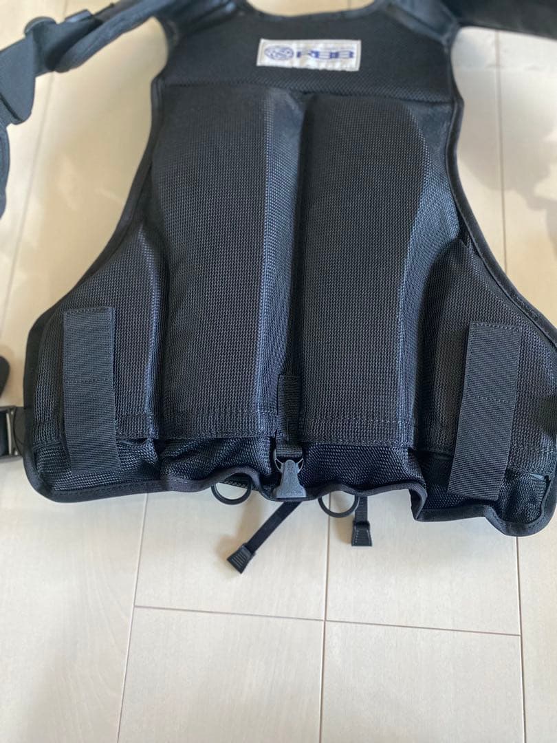 RBB リバレイ　タイドゲームベスト　ブラック　７６３７　美品(オマケ3点付き)