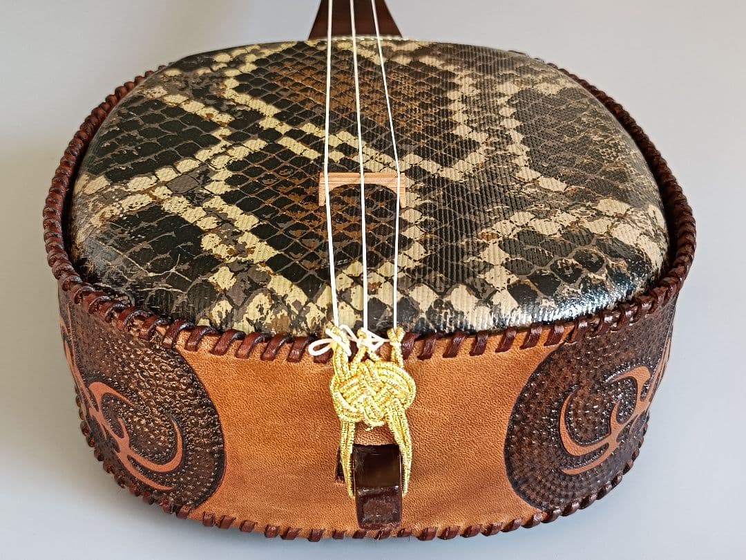 製作五棹のみ ベークライト製三線 名工平良昌則 与那城型 特注品