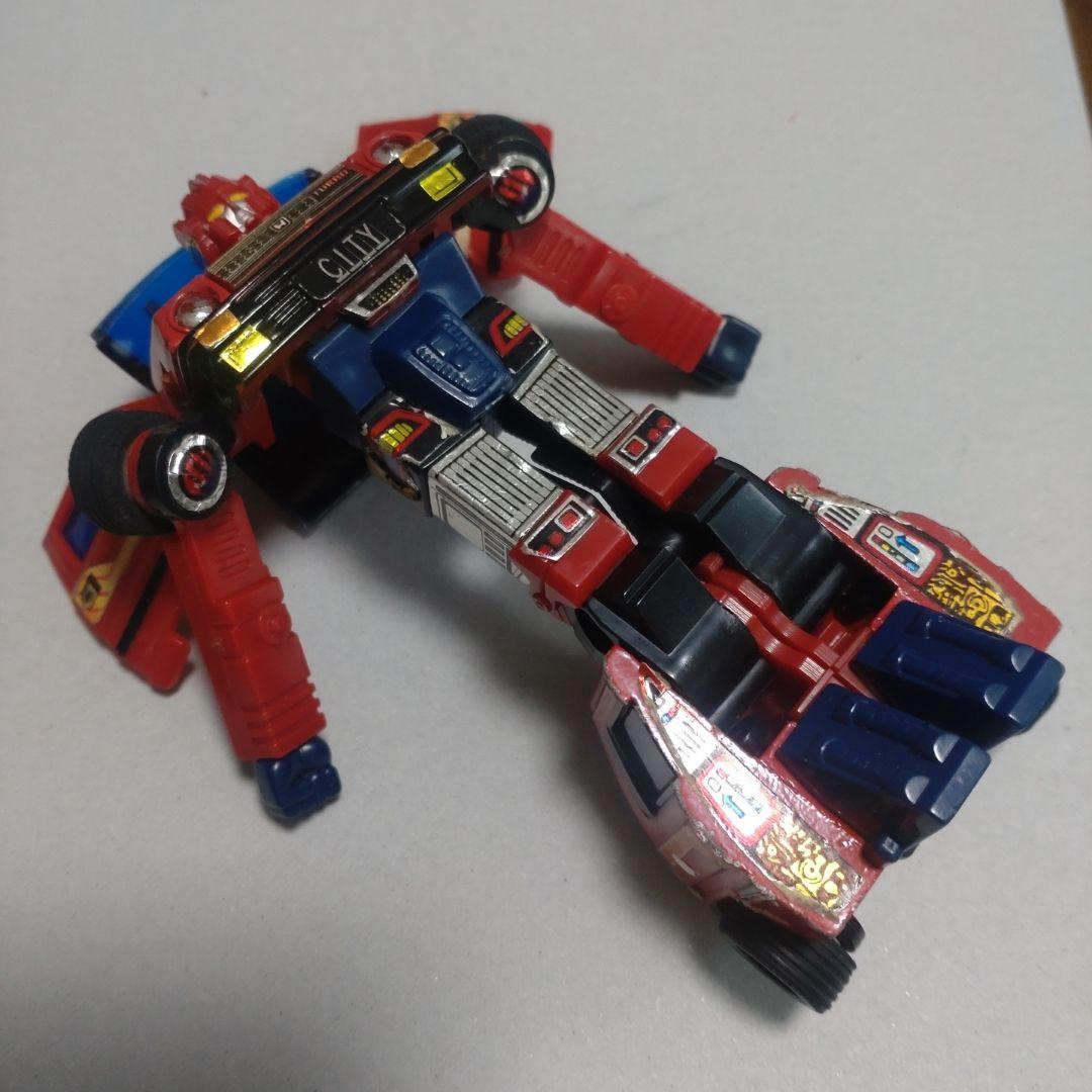 ダイアクロン　カーロボット　No.9 ホンダ・シティターボ　赤