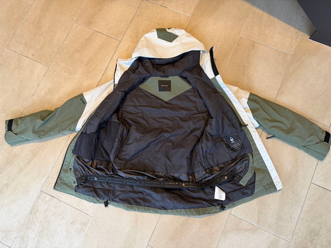 まぁく　PeakPerformance ピークパフォーマンス スキーウェア