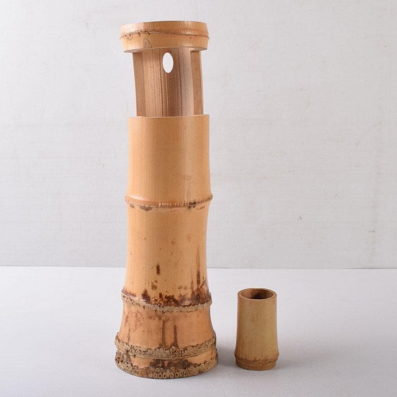 茶道具　竹器師　西川媒玄作　竹花入　銘春霞　前大徳　藤井誠堂極め箱　VR8726