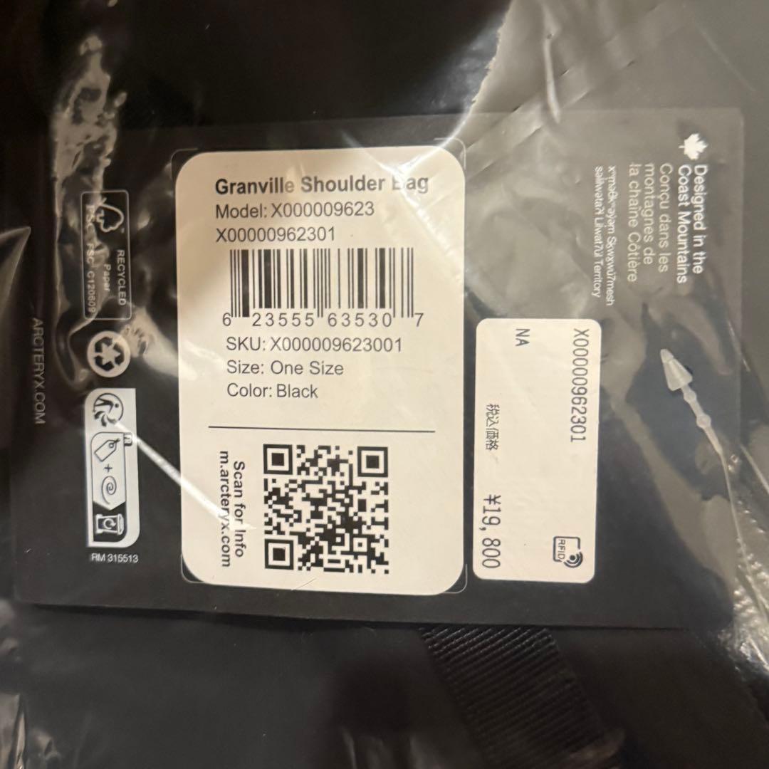 正規品　新品　ARC'TERYX Granville Shoulder Bag