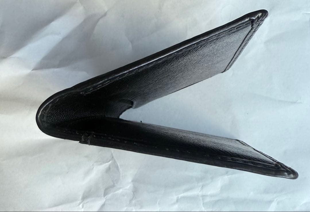 【未使用】ヴィトン　エピ　名刺入れ　Louis Vuitton