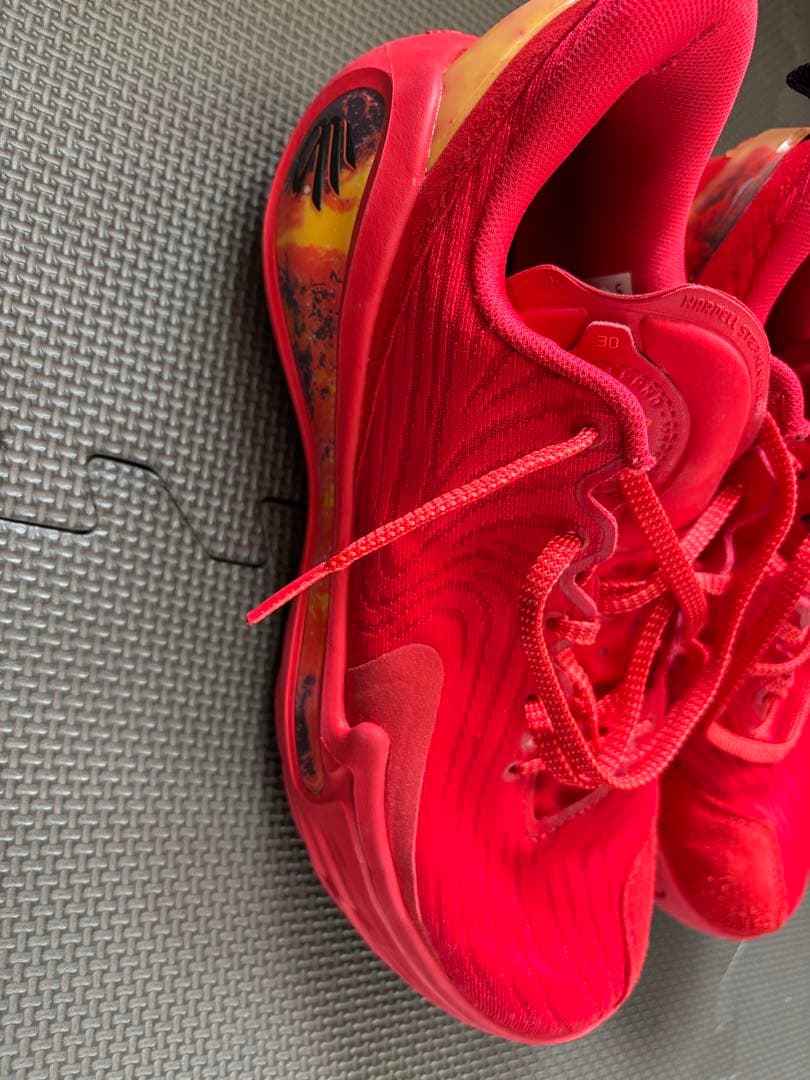 限定価格‼️アンダーアーマー　ステフィンカーリーモデル 26.5cm カリー12