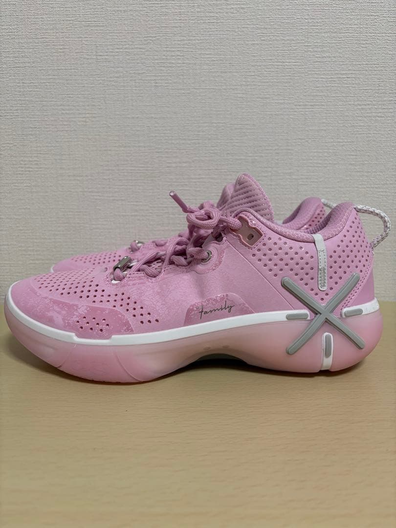 LI-NING ピンク バッシュ 25.0cm 美品