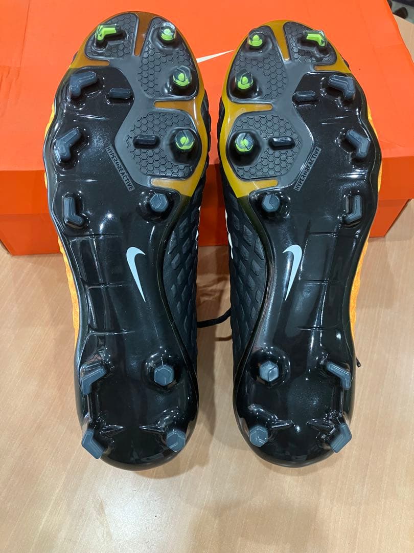 NIKE ハイパーヴェノム ファントム 3 DF FG 26㎝