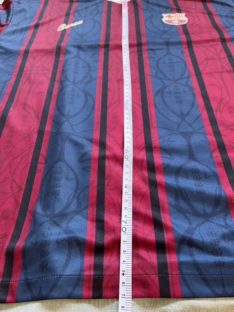 FC バルセロナ レトロシャツ - オーバーサイズ