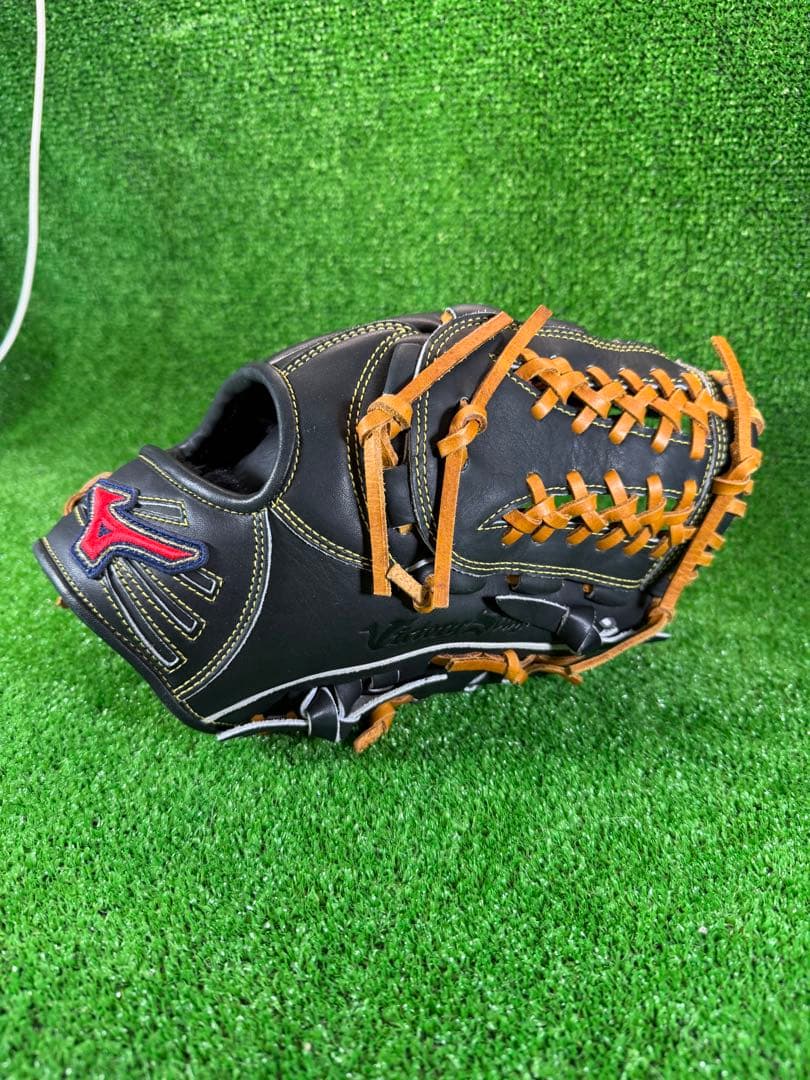 ミズノ　ビクトリーステージ　軟式　内野手