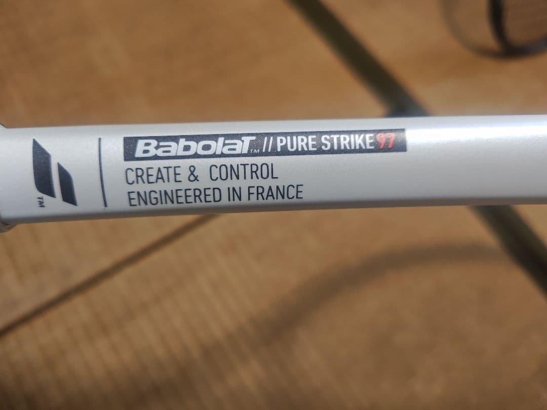 Babolat　ピュアストライク97　G2