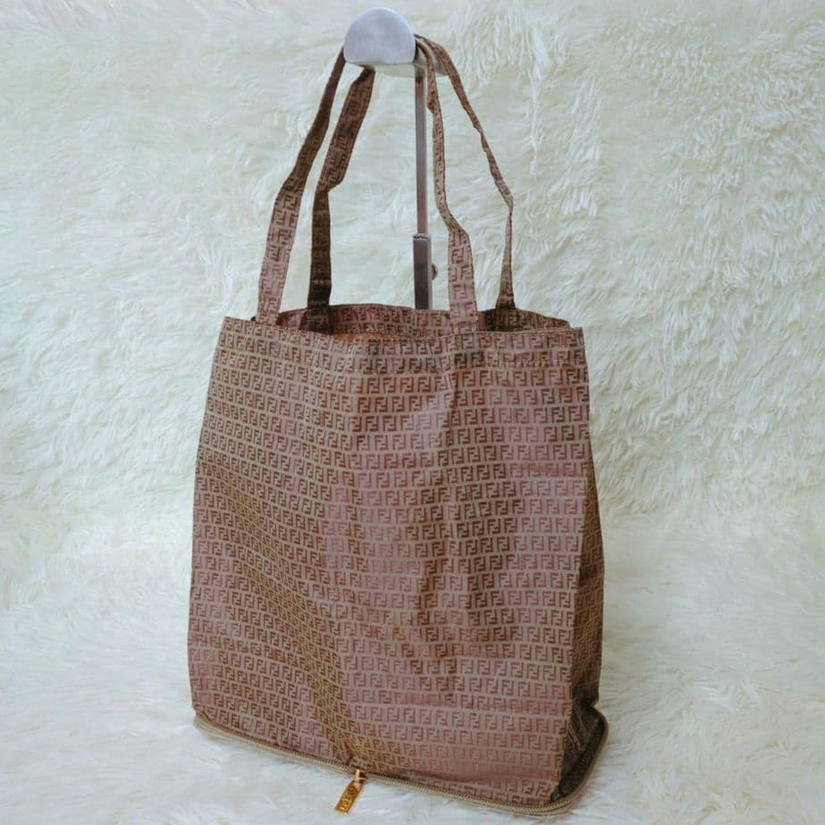 FENDI ズッカ柄 エコバッグ ナイロン ブラウン