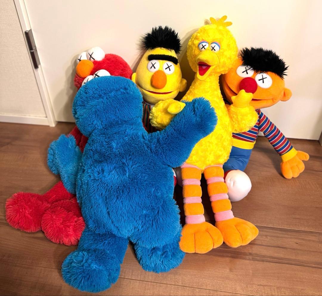 KAWS SESAME STREET ぬいぐるみ 5体セット