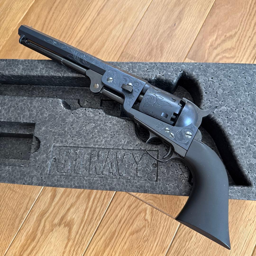 CAW エングレービング　51navy ブラック　ロックライト