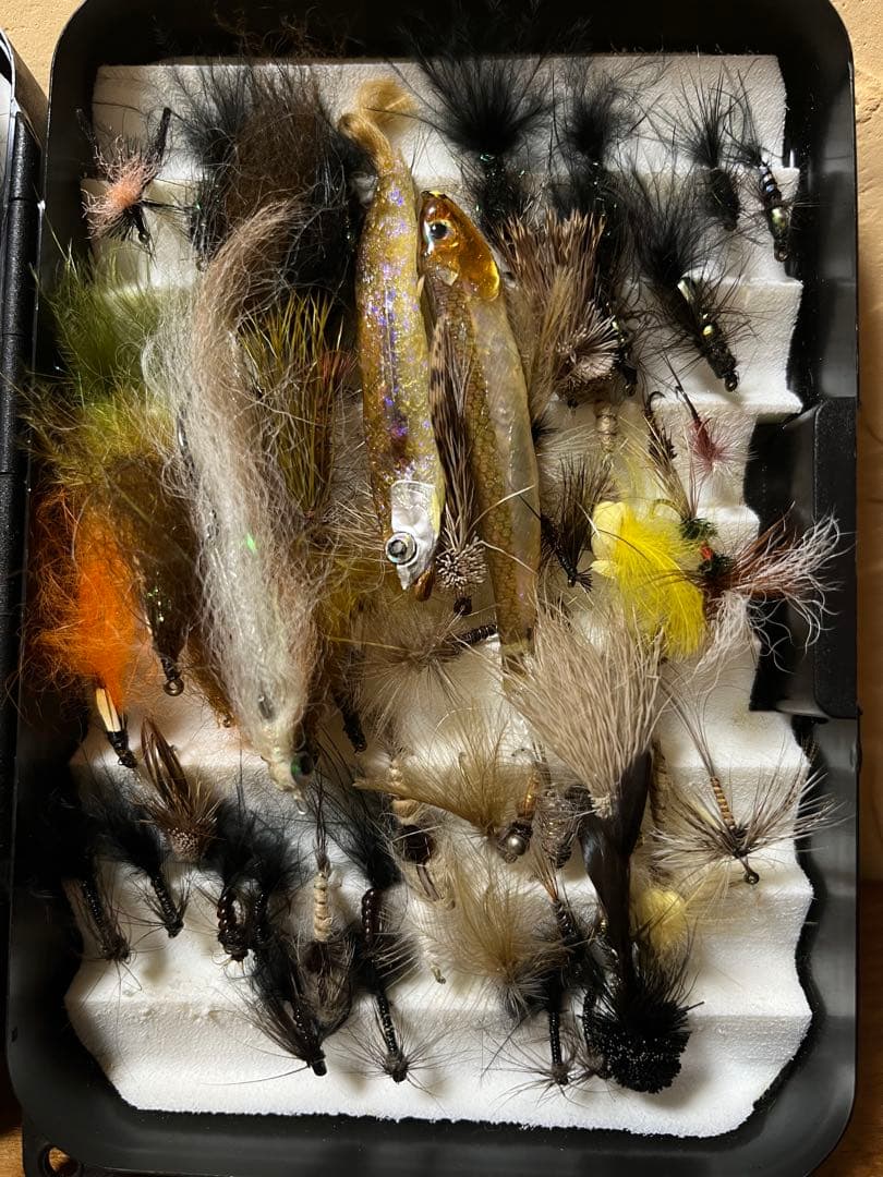 多様なフライセット（約50個）