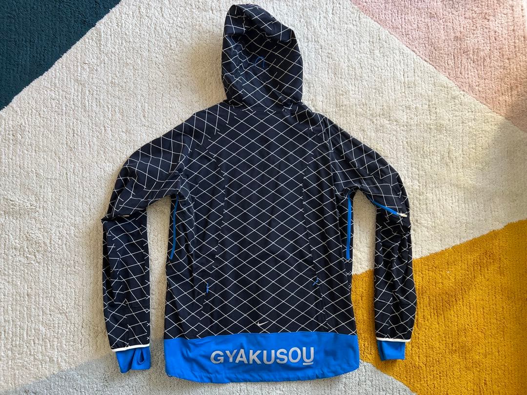 NIKE GYAKUSOU ギャクソウ シールドランナージャケット 黒 L