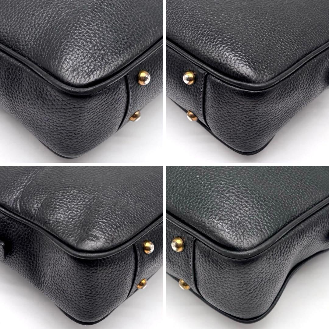 トフアンドロードストーン　Vブリーフ　ビジネスバッグ　A4可　レザー