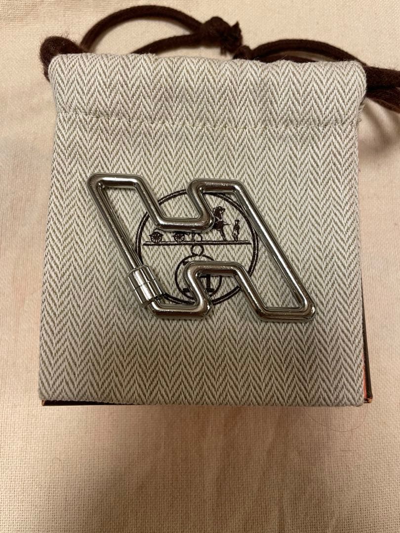 hermes H トゥスピード カラビナ キーリング キーホルダー