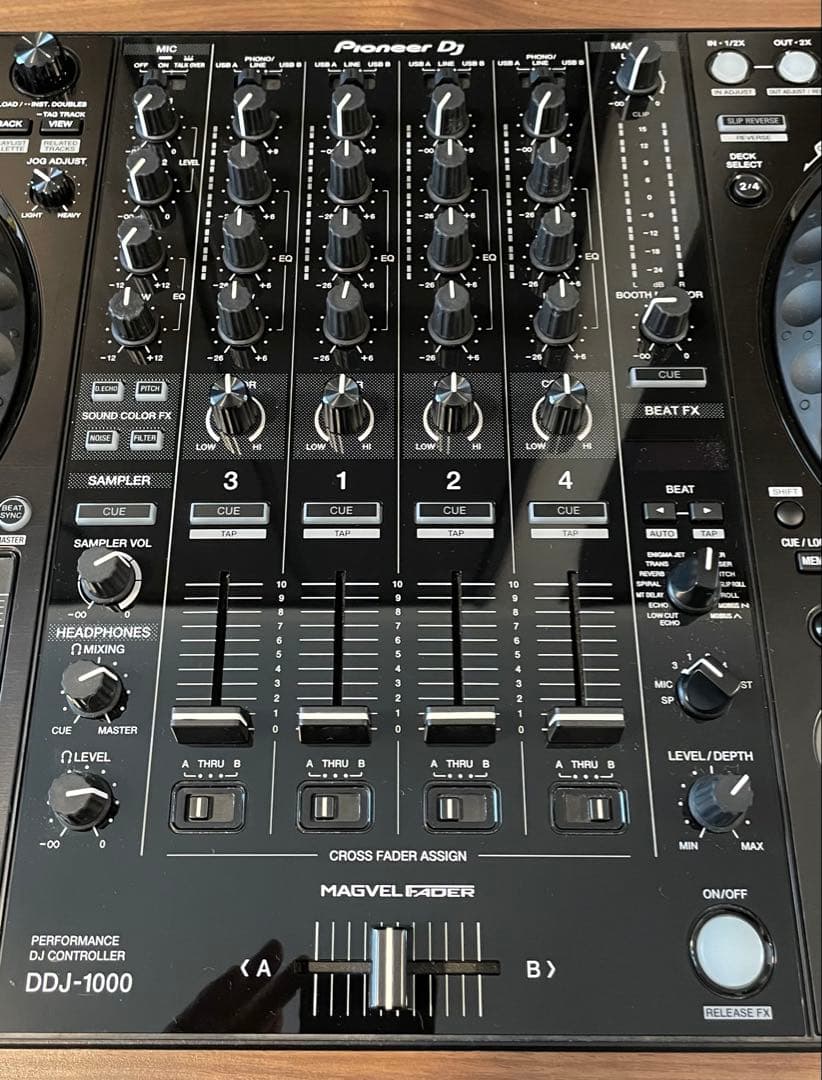 DDJ-1000(収納ソフトケース付き)