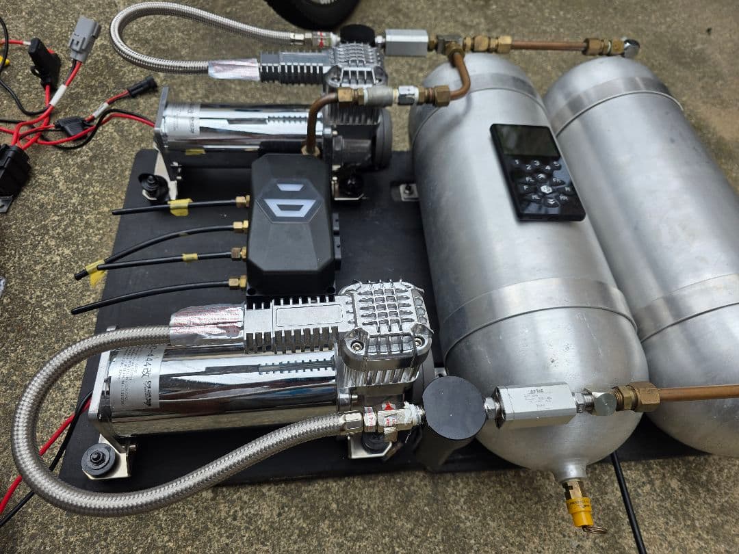 エアサス エアマネジメント エアコンプレッサー アルファード ヴェルファイア