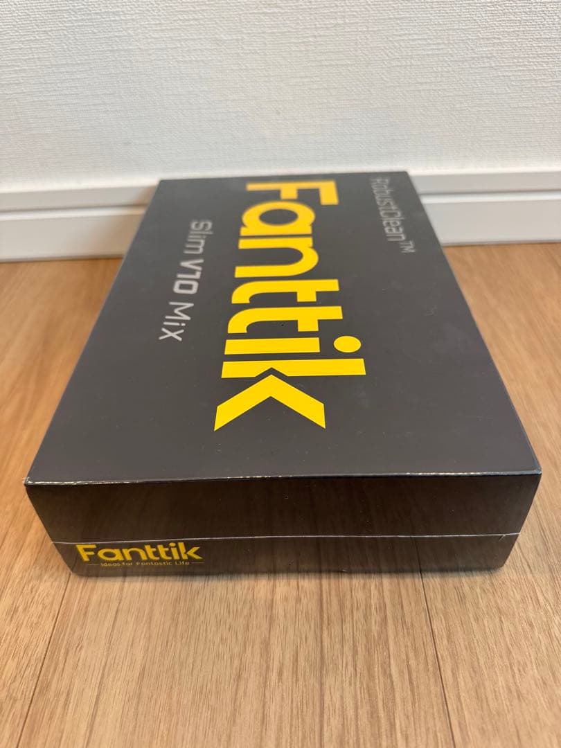 R*様 【未開封】Fanttik Slim V10 Mix ハンディクリーナー