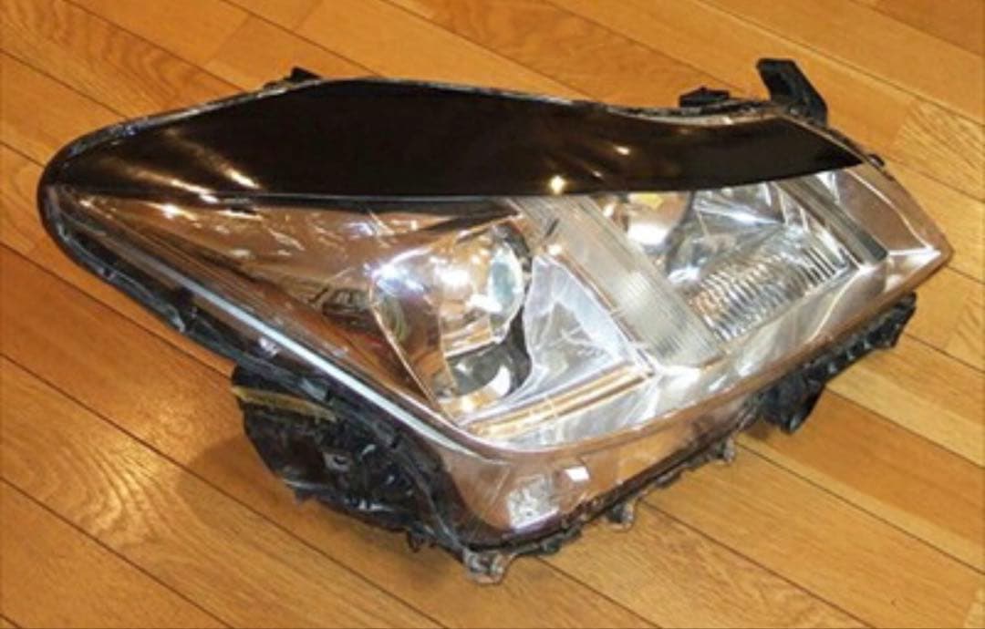 クラウン アイライン