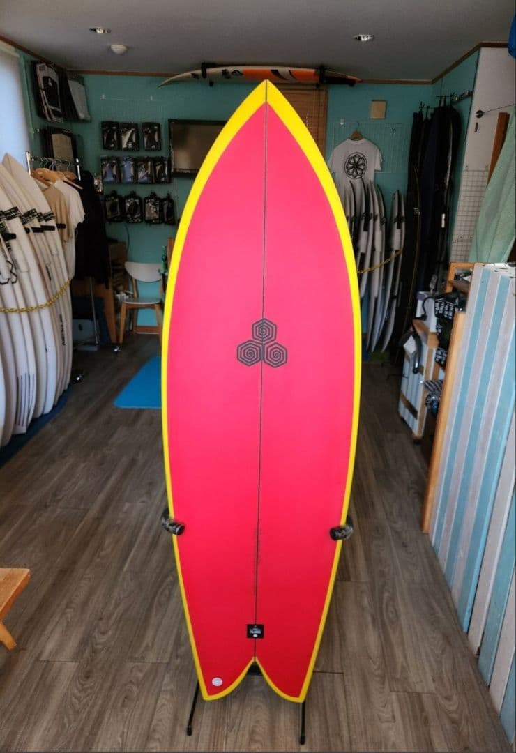 ＜新品・送込＞アルメリック 5.7 Feb's Fish 赤スプレー　A2605