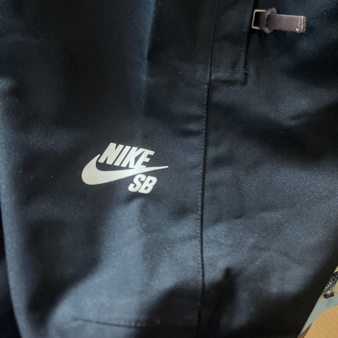【新品】L nike sb boarding スノーボードウェア　パンツ