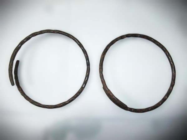 釣釜道具「田中敏孝」鉄製 釣手 釜鐶 釜鎖 茶道具 自在鎖 茶釜鎖 吊り鉄鎖