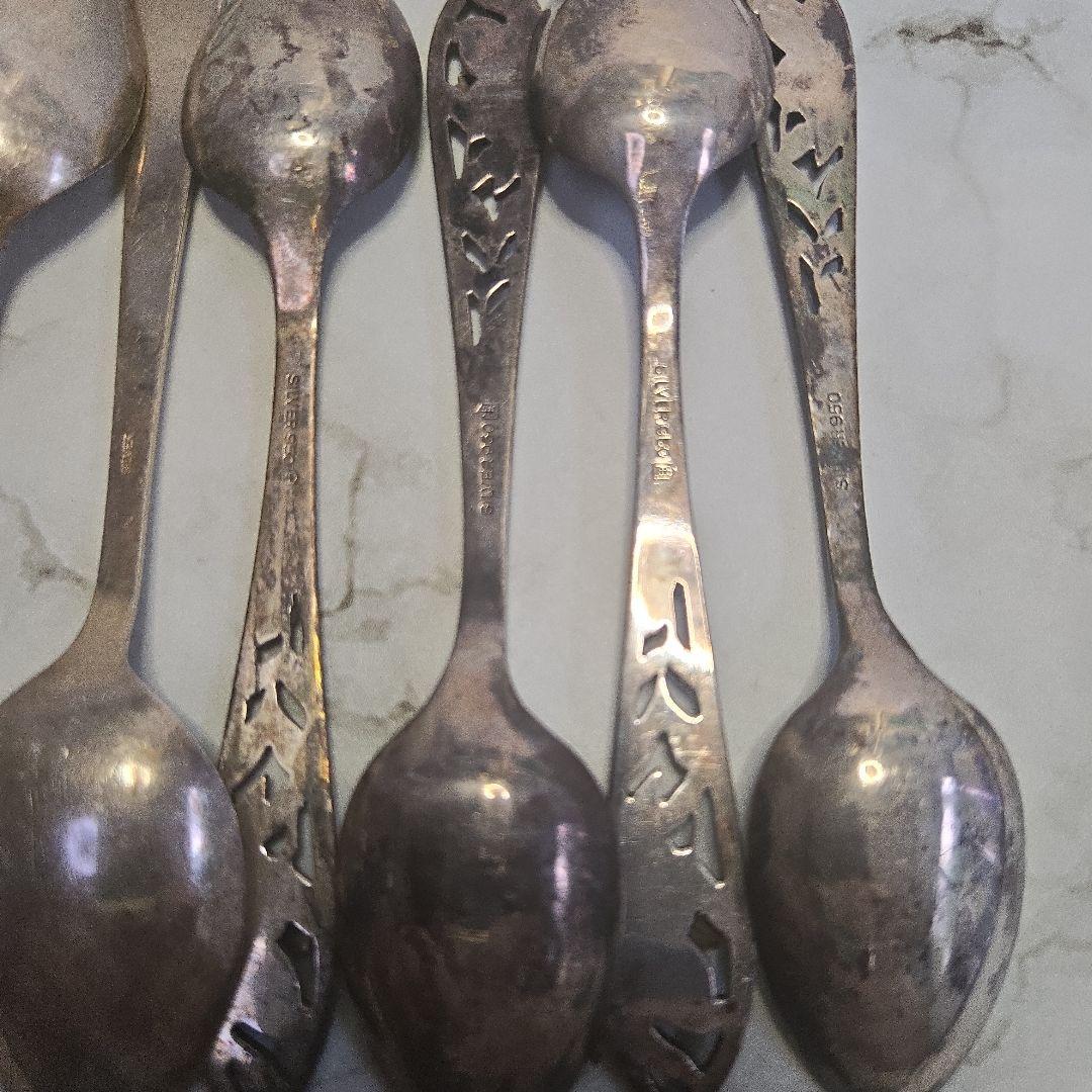 スプーン8本と皿2枚のセット950silver