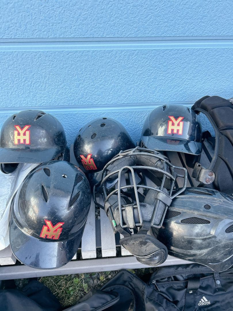 ☆早い者勝ち‼️野球のヘルメット キャッチャー防具一式 セット☆