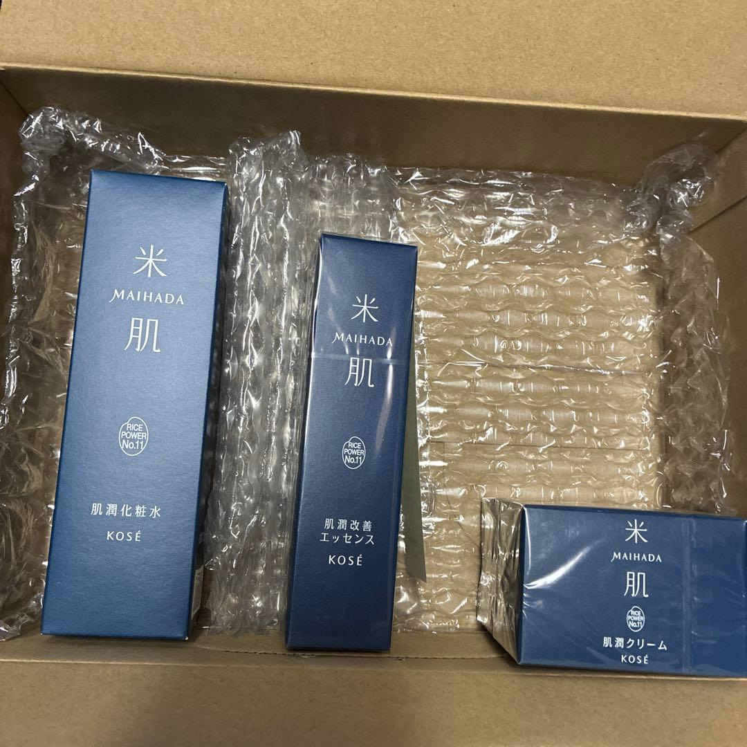 米肌　肌潤化粧水、肌潤改善エッセンス、クリーム３点