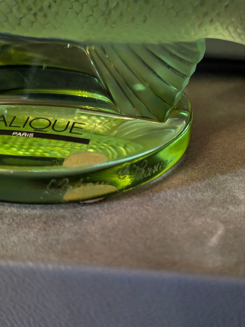 LALIQUE ラリック　魚の彫刻 緑色 ペパーウェイト　約15cm