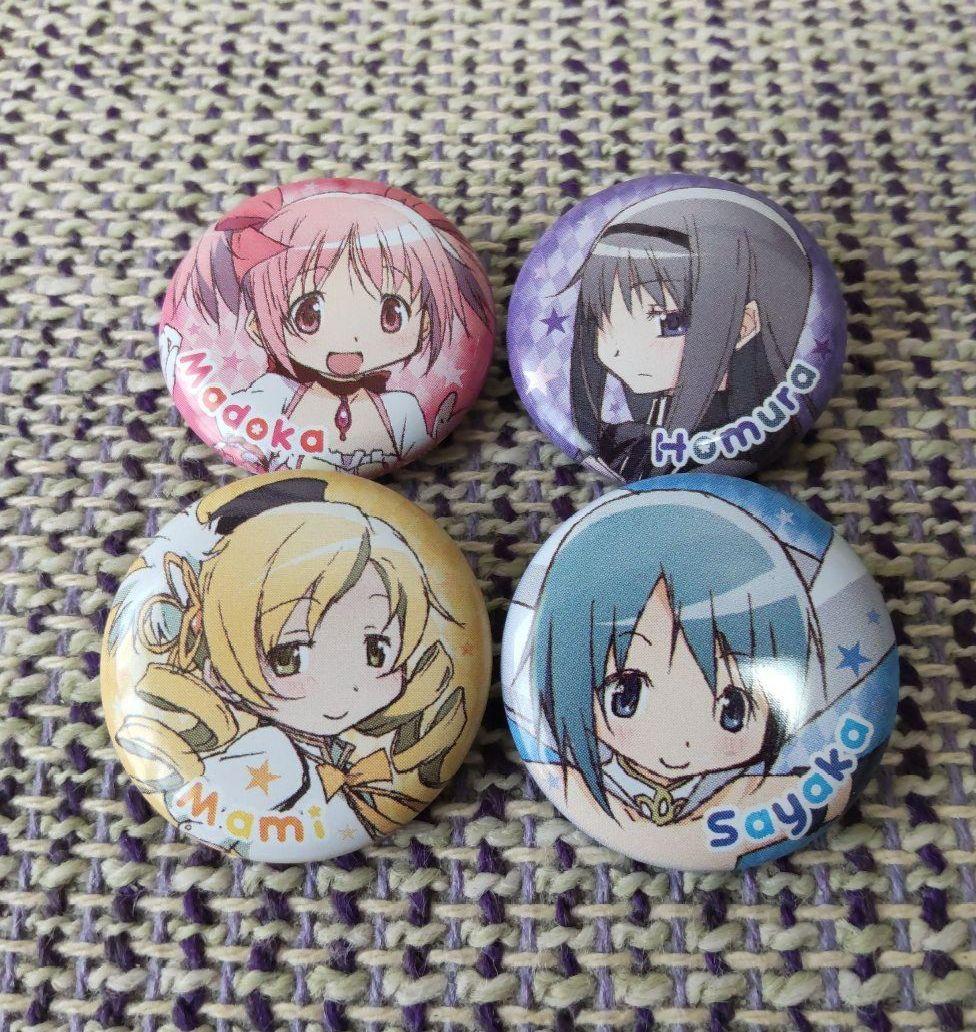 魔法少女まどか☆マギ 鹿目まどか 暁美ほむら　巴マミ 美樹さやか 缶バッジセット