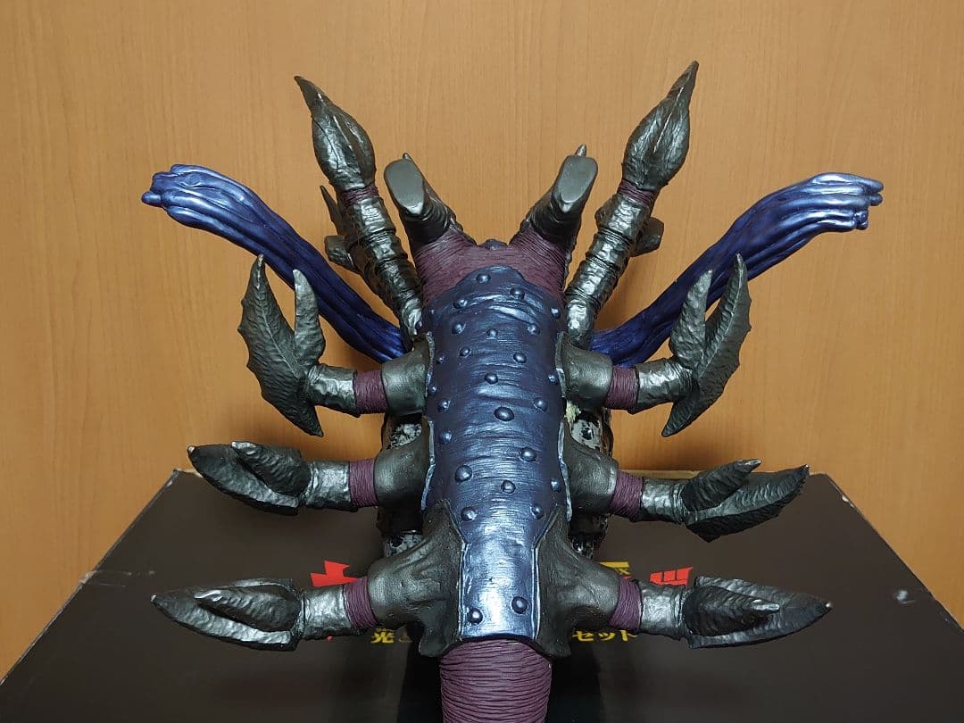 ガタノゾーア　ウルトラヒーロー500&ウルトラ怪獣DX 光と闇の最終決戦セット