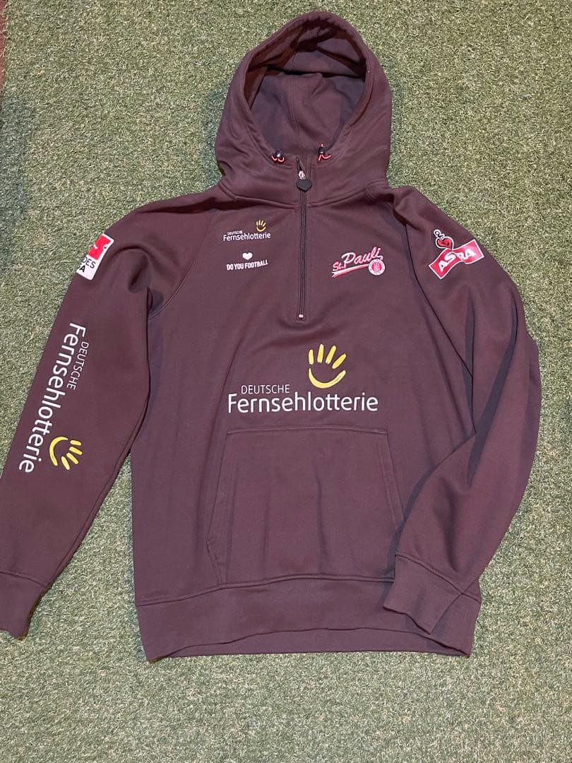 FC St. Pauli ザンクトパウリ　実使用　パーカー　フーディ