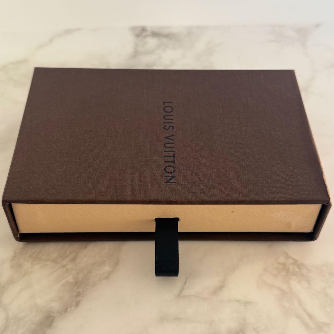 希少 LOUIS VUITTON ノマド カードケース 名刺入れ