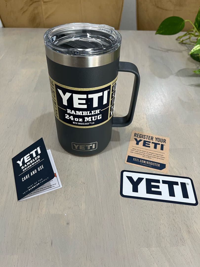 YETI イエティ ランブラー 24oz マグ ジョッキ