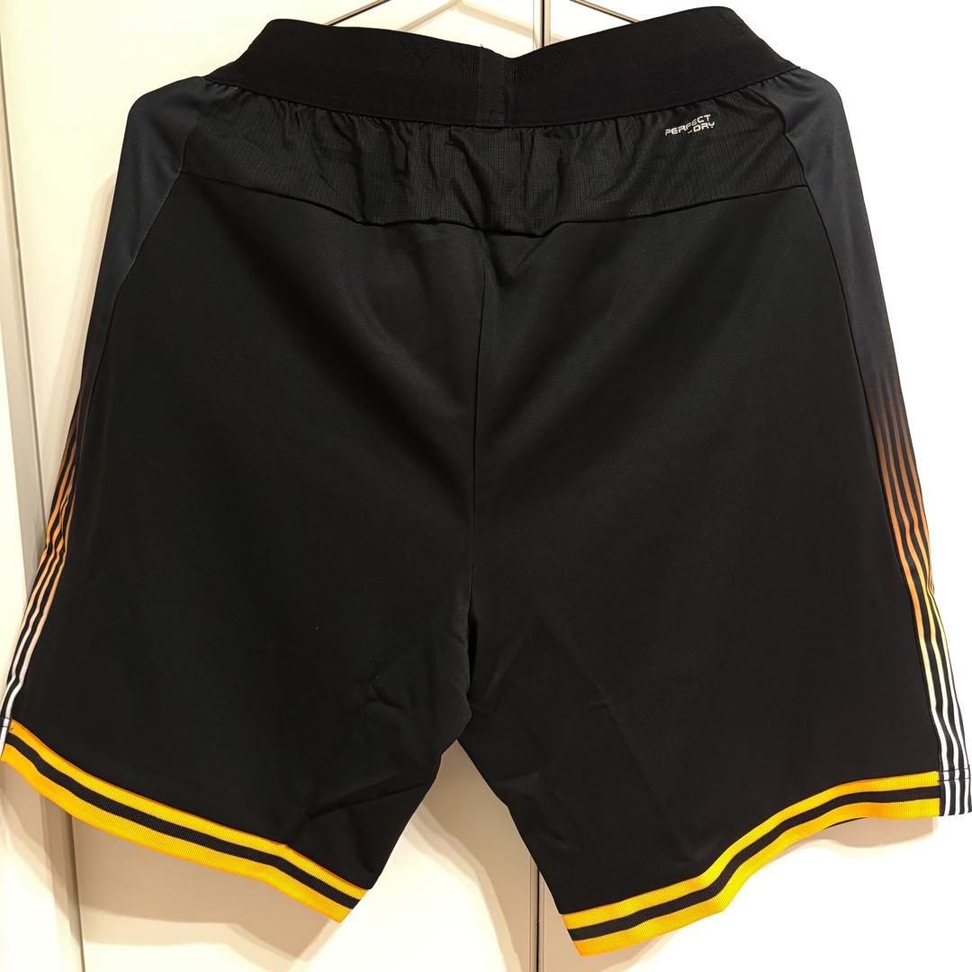 【奈良岡功大着用モデル】Lサイズ　victor ビクターハーフパンツ ブラック