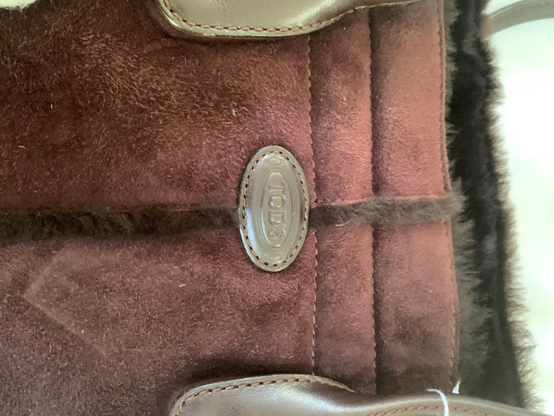 【大幅値下げ中】 TODS本革ラムファーボアレザー　ハンドバッグ　ボストンバッグ