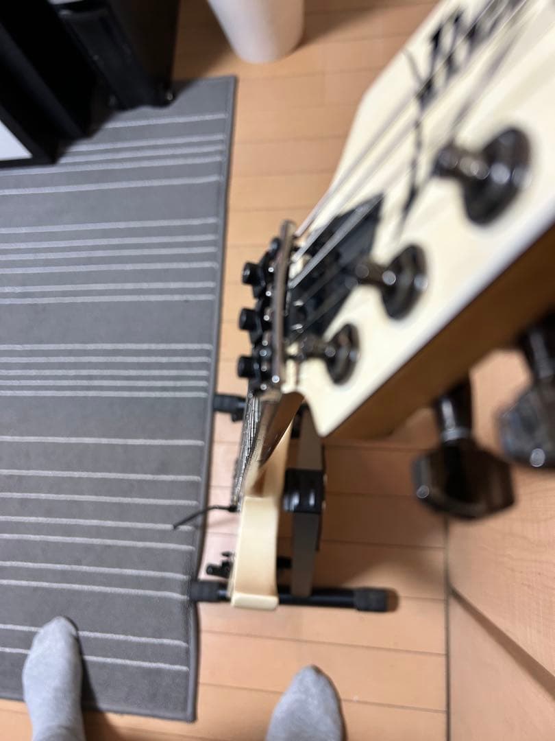 【売約済】Ibanez PGM30アイボリーペグ交換済・アーミングアジャスター付