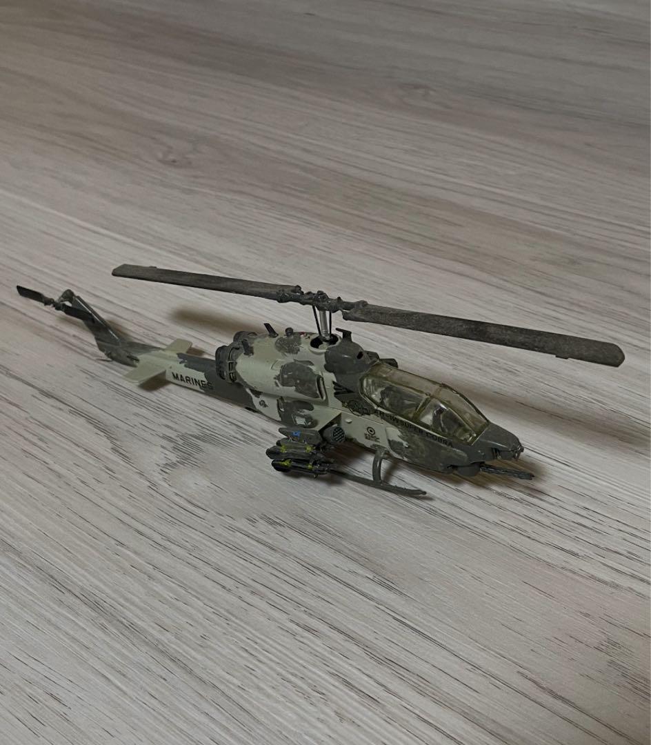 値下げしました。1機壊れてヘリコプターモデル6機になりました。