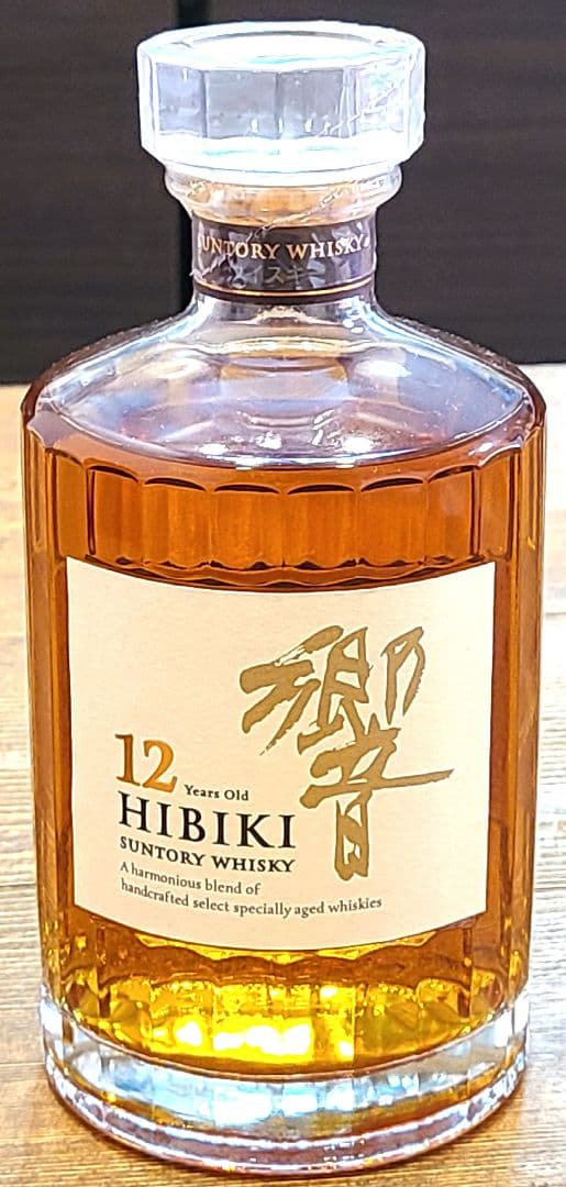 【未開封】響12年 700ml シングルモルトウイスキー SUNTORY 箱つき